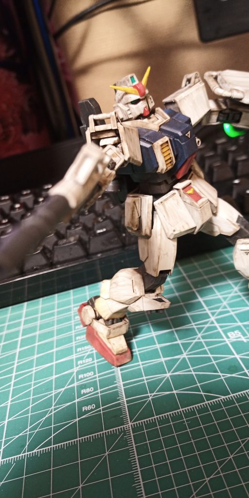 HGUC 210 RX-79[G] 陸戦型ガンダム–2枚目/制作者：ぶーぶ