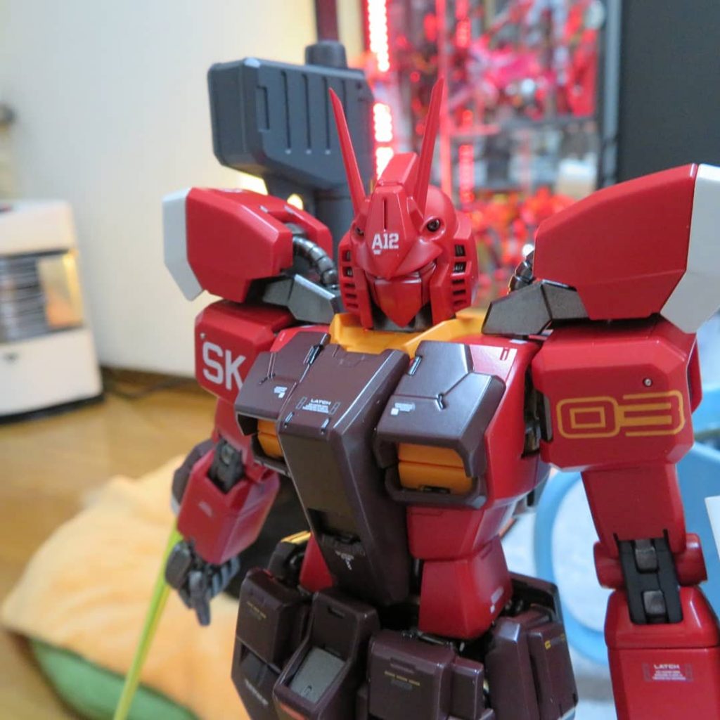 額のデカール「赤いから」とサイズがちょうど良かったもんでw