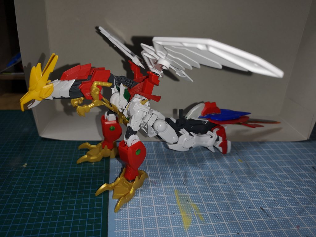 顔は再販されてたドラゴンガンダムの腕