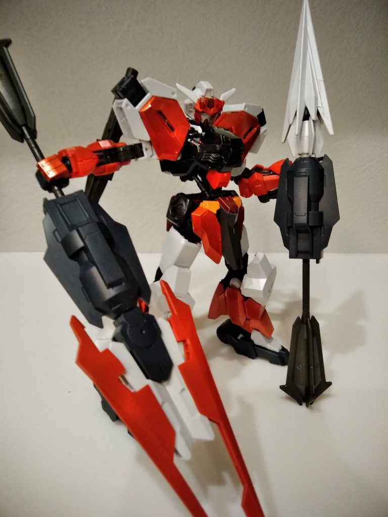 ヴァジラ
サタニクスウエポンズにツインメイスを接続、打撃、斬撃、貫く!