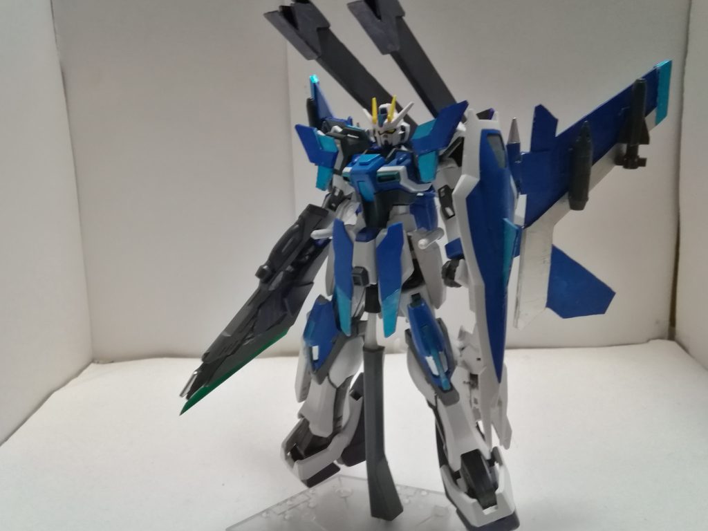 6/14
肩に新しくアーマーとライフルに取り外し可能な銃剣のようなものを付け加えました