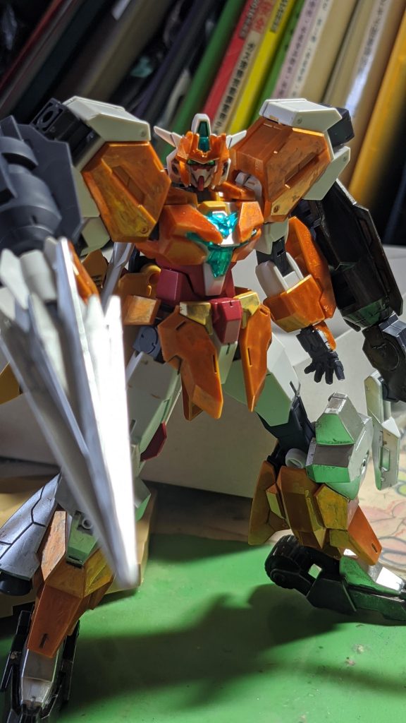 ブレーカドリル
サタニクス専用のドリルユニット超高速の連続打撃を併用する事であらゆる装甲を貫く