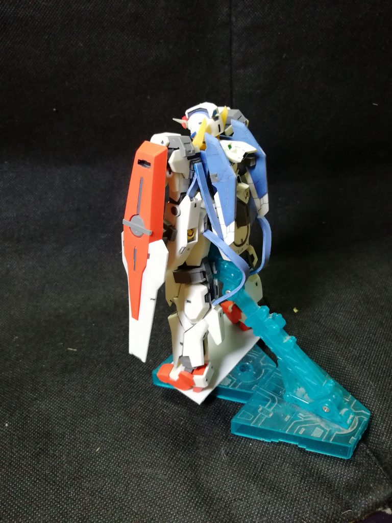 【ガレージキット】ガンダムプルトーネ 1/144–5枚目/制作者：ブール