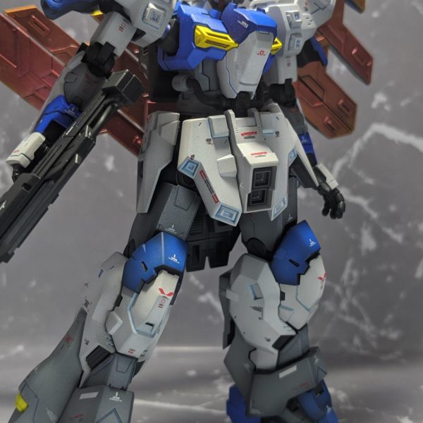 Hiνカラー ムーンガンダム