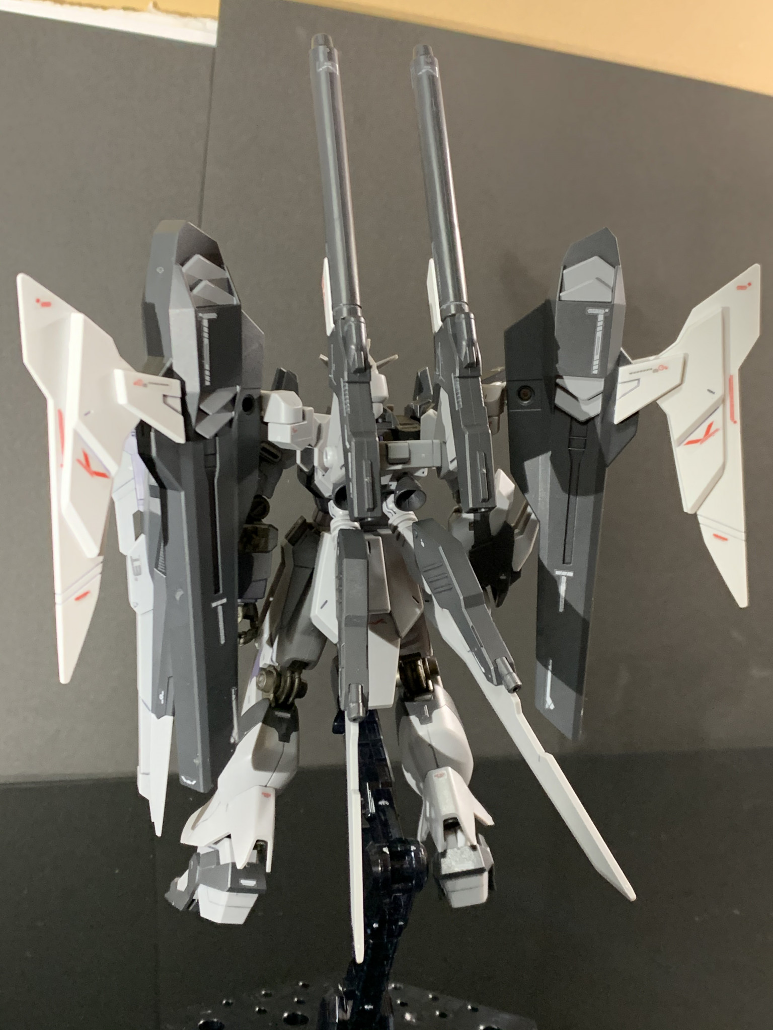 Hi-νガンダムインフラックス｜ササヤさんのガンプラ作品｜GUNSTA 