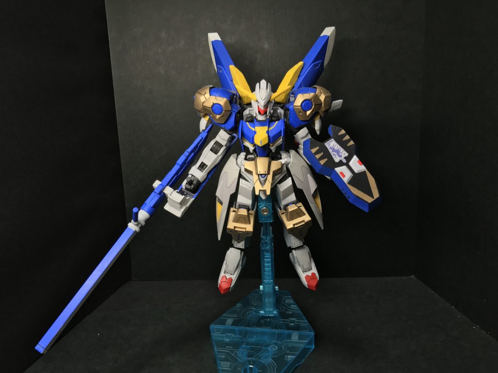 正面から

マッシブなバエルを作ろうと思ったらこうなりました。
追加装甲は基本的にキマリスヴィダールから持ってきています。
画像暗くてすいません。