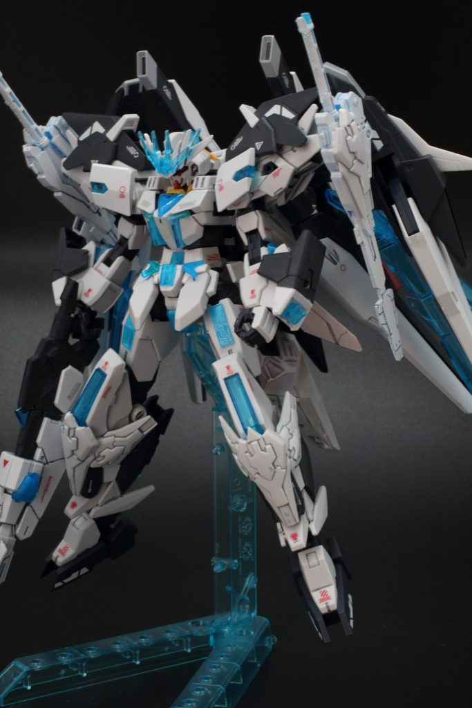 ガンダムイクスカイ・ネクスト
武装
ビームサーベル
ビームブラスター
カレト・ヴルッフX
頭部バルカン
EXアーム(腕部強化機構)
ビームキャノン
ドラグーンユニットX
フェーダーユニットX
特殊機能
エクストリーム・バースト(3分に)
エクストリーム・バースト オーバークロック