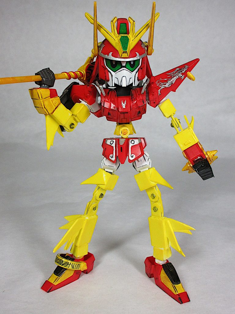 [Front]
作業内容ですが、
まず各接続部分作製。
肘関節（単純スイング。可動範囲は１１０度程度）
プラ板とランナーで作製。
腰パーツ兼蛇頭部作製。
腰回転軸と前後スイング、ポリキャップで作製。
蛇の顎（２重関節）作製。