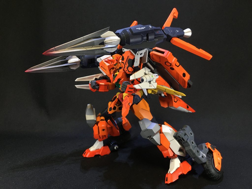 <ブレーカドリルⅡ>
ヴァイスプライヤと合体機構を排除してドリルの穿孔機能を強化したもの
移動にもこの推進力を活用することにより爆発的な加速力を得ることができるようになった