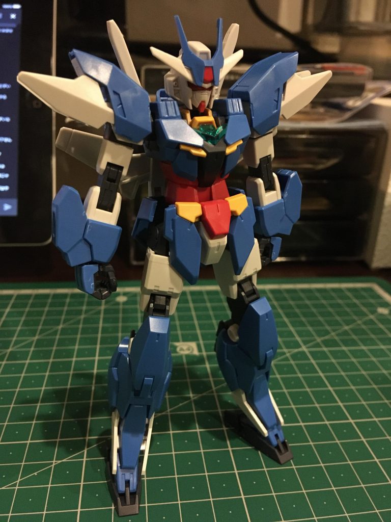 素組みの時点でだいぶカッコいいです。