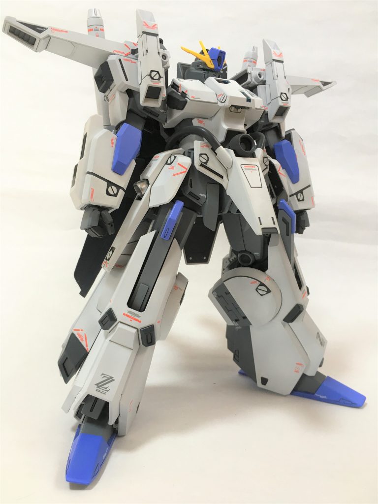 全体的にゴツい機体は煽りめで撮るのが好きです。