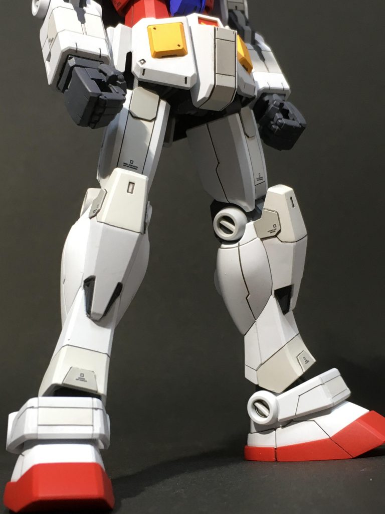 脚部アップ
こちらは全体的にGFTを参考にしました。