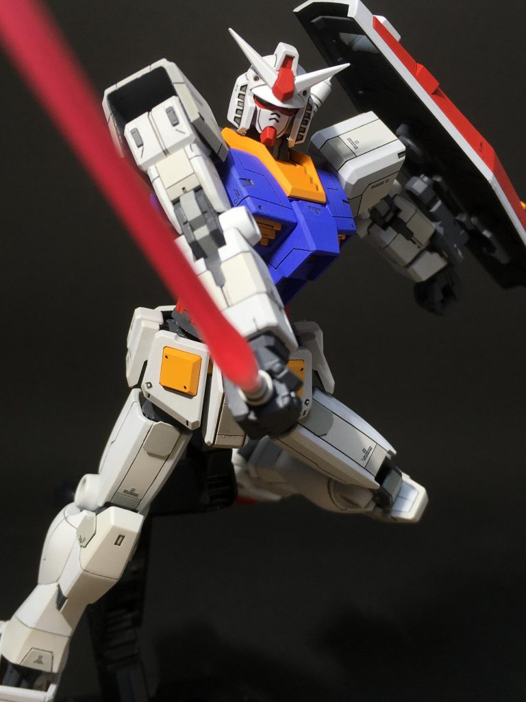 サーベル斬り付け
以下使った塗料になります!
Cクレオス Gガイア Tタミヤエナメル
下地=Gサーフェイサーエヴォ
白1=G Ex-ホワイト
白2=GニュートラルグレーⅠ
白3=ニュートラルグレーⅡ
青=Gブライトロイヤルブルー+C蛍光ピンク
赤=Cシャインレッド+C蛍光ピンク
黄=Cキアライエロー+C蛍光ピンク
関節1=C MSファントムグレー+Cジャーマングレー
関節2=ニュートラルグレーⅡ+Cニュートラルグレー
目=Gスターブライトゴールド
装甲裏=Tジャーマングレイ
つや消し=CスーパークリアーⅢUVカット