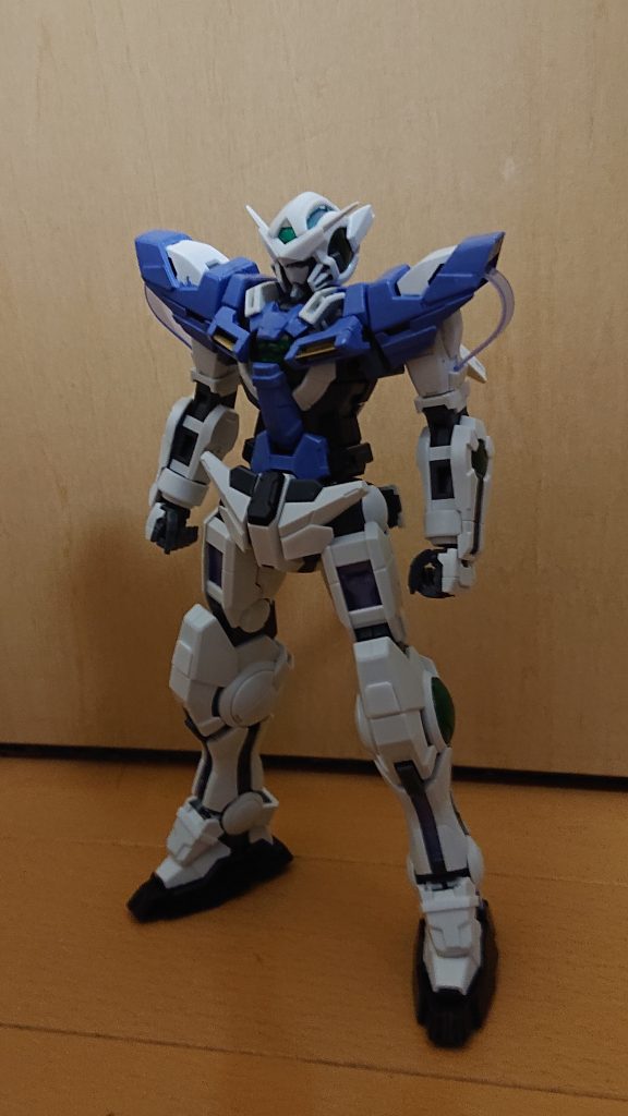 新造した武器の格納場所や脇腹のカラーリングなどいろいろ紆余曲折して完成に落ち着きました。