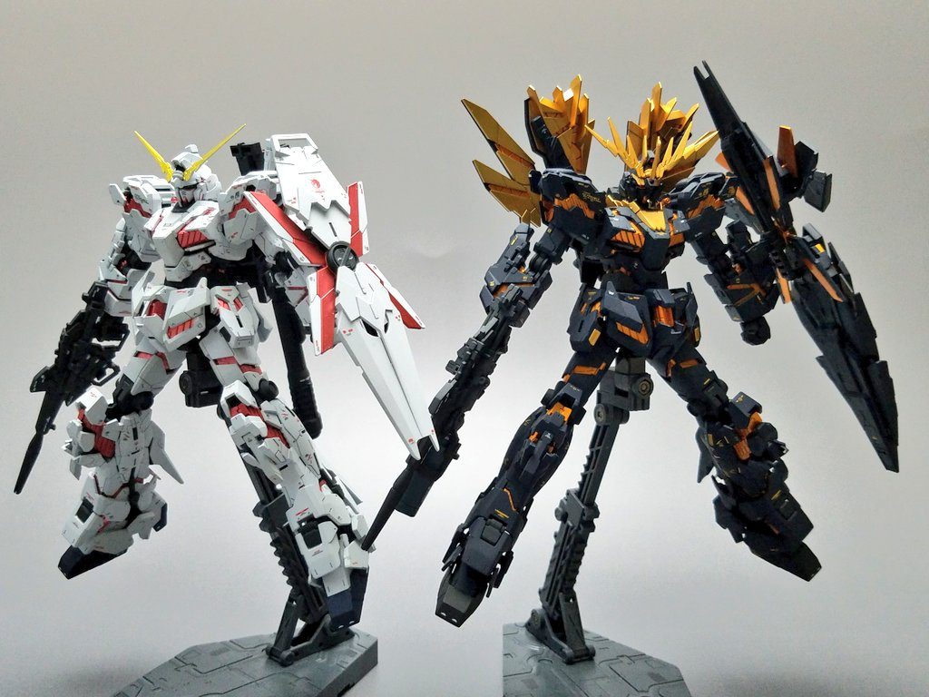 RGユニコーンガンダムと並べて