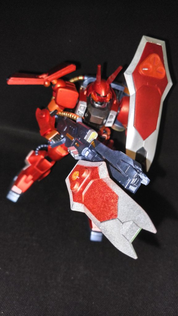 それでも接近された場合は輝き盾で刺突!