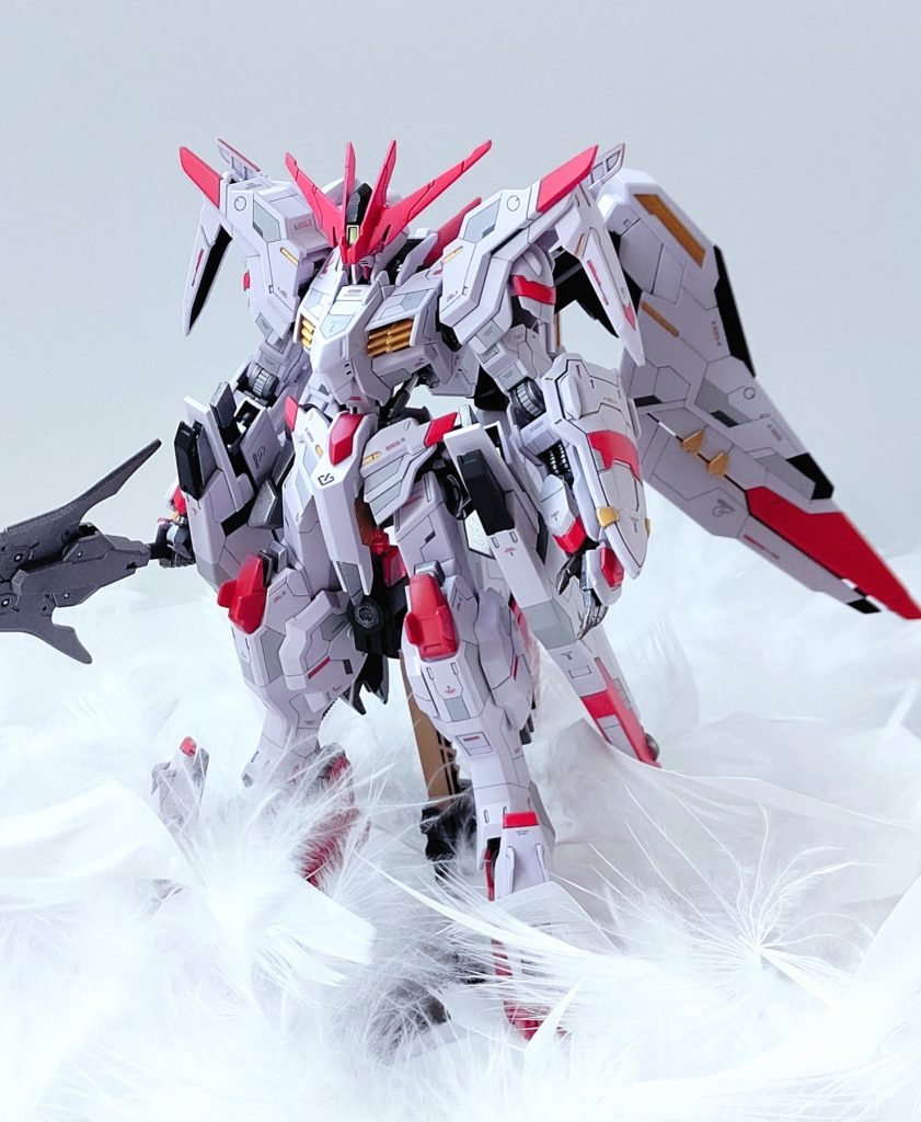 翼は普段は反転させ折り畳めます!