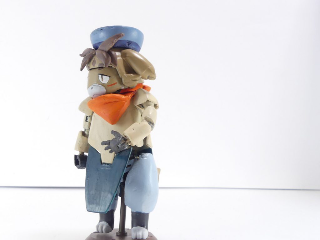 ～フォース「アルケミスト」・フォースネスト。ハタモトが他ダイバーに～今日、わざわざアルザスの元に出向いたのは･･･「伝える」ために他ならない。･･･ＧＢＮとエルドラが、融合し始めた。ゲームマスターとトーリは、そう結論を出した。驚くのも無理はない、か。ともかく、巨大要塞・通称「エルドラの月」は、ＧＢＮにワープした。エルドラの主といえる生命体・アルスは「ヒトツメ」をもってＧＢＮを蹂躙し始めている。エルドラ内よりも圧倒的に上がった生産速度は、既に多くのディメンションを呑み込み･･･このままでは、プレイ自体が危うくなる。既に、「現実世界での」負傷者も出ているらしい。現実と電脳空間の境目は、無くなりつつあって･･･正直、サーバーへの負荷も限界。危険な状態だ。しかし、ＧＢＮのサービスを停止させると言うことは、「ヒトツメ」の横暴を許すと言うことであり、それに対抗する戦力を生み出せなくなると言うこと。アルスは、現実世界に出たがっている。理論上無理とかそういったことを、アルスは越えてきた。シドー・マサキにしてもそうだ。現実世界に、彼らが現れれば･･･その時は、さらなる惨劇が起こる。人類の、最後になるかもしれん。止めねばならん。ＧＢＮの全叡智で。･･･フレディ、か。彼は、一応このＧＢＮ内では「ＥＬダイバー」扱いと見ていい。一応この世界のものを食べ、生きることができる。しかし、かのミッションポイントからは･･･エルドラに戻れなくなった。ヒロト達もそうだ。フレディがいないとミッションポイントは発動しない。そのフレディがこちらにいる状況では、「今までの方法で」エルドラに戻るのは不可能になった。ヒロト達新生「ビルドダイバーズ」は、その方法を思案するために一度ログアウトし、現実世界で会合を持っている。フレディは、エルドラの民だ。「ELダイバー」と同列に考えられるものではない。「ビルドデカール」を、ここで使うわけにはいかん。帰さなければならない･･･～･･･でも、GBNって・・・エルドラと、融合し始めているんですよね？～そうだ、ミオ。惑星・エルドラ自体は、GBNに「ある」状態になりつつある。･･･！？まさ、か・・・！～ガンダムシリーズ･･･私、知ってますし、音だけでも楽しんできました。ありますよね。スターゲイザー。ダブルオークアンタ。フェネクス・・・惑星間を「飛び越える」、方法が･･･いくらでも・・・！～･･･そうだ。そうだ、な。アルザスも頷いている。ここは、GBNだ。方法はいくらでもあるな。ヒロト達にも伝えておこう。･･･で。アルザス。旧知の仲として･･･「アルケミスト」にもう一度入れてもらえないだろうか？もう一つ、伝えなければならないことがあるんだ。「謎の送り主」について。ELダイバー・サラハチについて・・・。