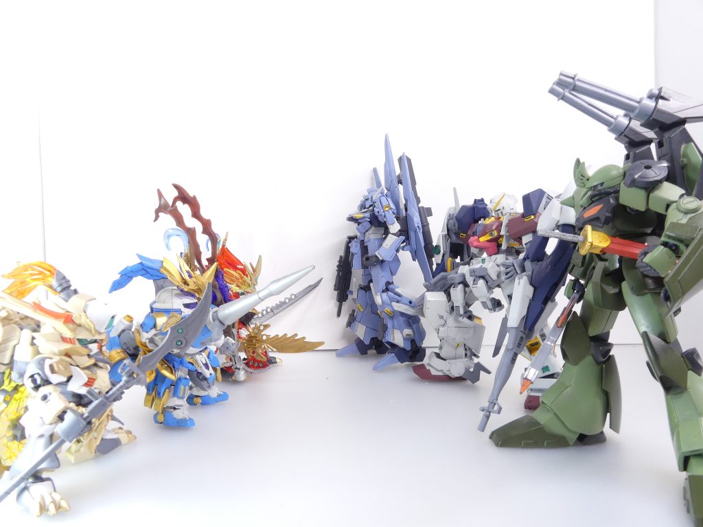 第97改「ラストミッションI:月より来たる」「月」が、GBNに・・・来る!!~GBN・とあるディメンション~あたし、アルザス・リースリング。GBNの武装テスターにして、フォース・「アルケミスト」のリーダー(ぼっち)よ。これまでのあらすじは・・・ブログの「ラストミッション前夜祭」を参照ね。いちいち説明するのも野暮でしょ。今は、GBNがつい昨日Ver.1.80にアップデートされて・・・うん、クレーマーダイバー・シュナイデとの決戦当日。あたしが「出所不明の武装」(惑星・エルドラの「思い」をELダイバーが集束して渡してる)を初心者ダイバー・キルシュとミオに渡したからこういうことになって・・・今度は、シュナイデの誤解を解かなきゃならなくなった。この武装は「バグ」を起こさない。ヒロト達の正しい「思い」の武装だって事を証明してやらなきゃ。・・・もちろん、ヒロト達新たな「ビルドダイバーズ」のことは内緒にしてね。シュナイデが連れてきたのは、フォース・「ジャスティスファイト」の歴戦のダイバー。正直、キルシュとミオには荷の重い展開。戦力は、当然釣り合わないわ。あたしが3機倒すつもりでやらないと・・・・・・ん。ディメンションに、別の反応?それが、どんどん・・・え、え!!?