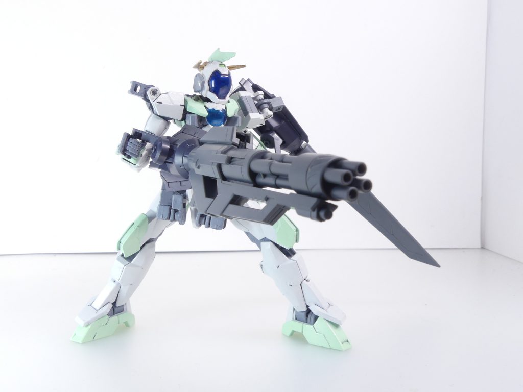 まるで最初からそうであったようにはまるブラスター部分。【次回予告予定】最新ユニット、フェイクニューユニット。アルスアースリィも簡単に触れます。