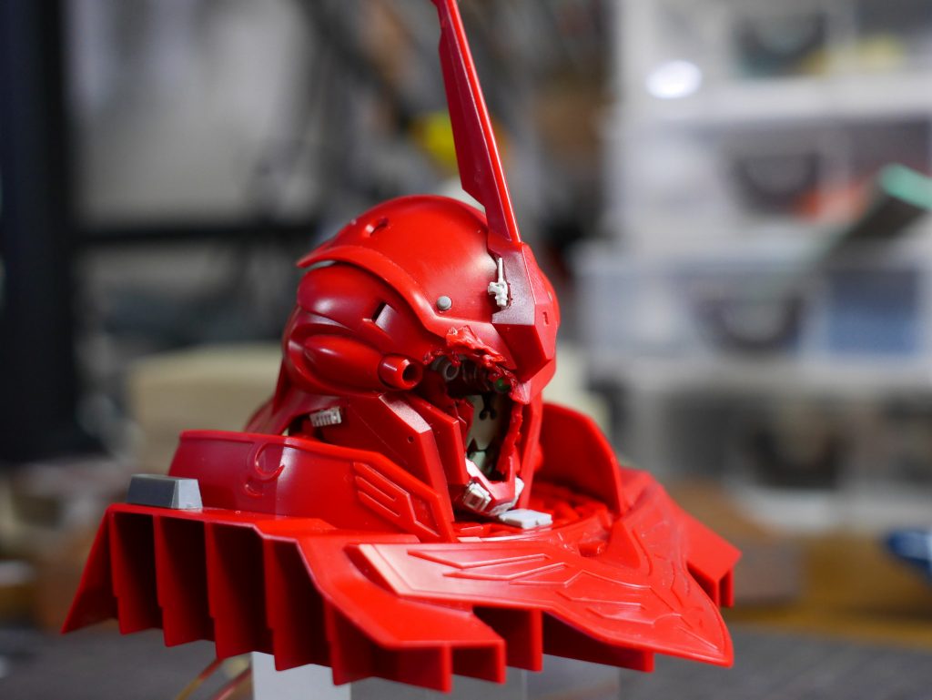 元キットはガンダムエース2011年1月号の付録であるシナンジュヘッドディスプレイベース。
もちろん絶版なのでヤフオクで入手です。