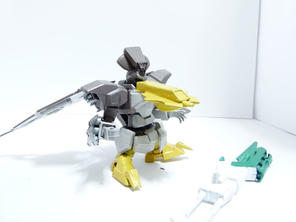 旧ＧＵＮＳＴＡ、最初期の企画は*「ポケモンガンプラ化計画」*でした。当時スタートしつつあった「ポケモンＧＯ」絡みとも言えました。
まだ「ＧＢＮＷ」も「ビギナーズガイド」もやっていなかった頃の筆者は、ブログの方で*ポケプラフルスクラッチ企画「ポケプラジャーニー」*を始めたばかり。
※現在は「ポケプラヴォヤージ」。連載としては５年目※

そんな頃にＧＵＮＳＴＡさんが始めた企画に、人生初の１人アメリカ旅行を控えた筆者は嬉々として飛びつき製作したのでした。
そんなテンションもあって、製作期間は数日だったと記憶しています。
[当時のブログ記事はこちら](https://solphis2.blog.fc2.com/blog-entry-399.html)。