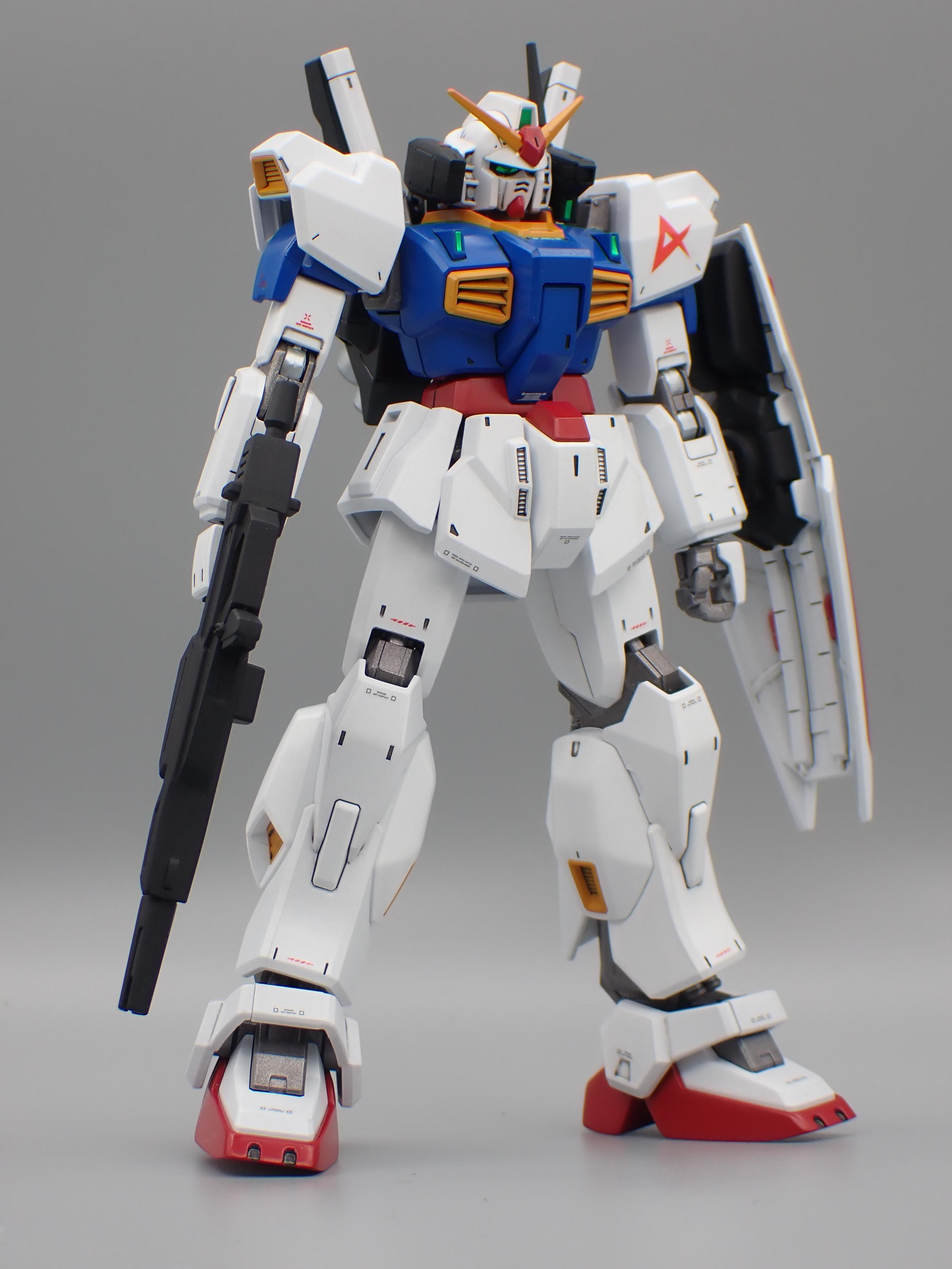 ＨＧＵＣ ガンダムマークⅡ アムロ専用機カラー｜ヤマサンさんの