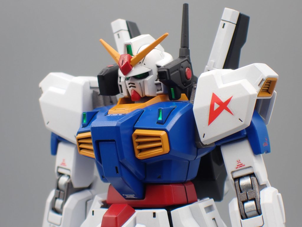 バルカンポッド、腕関節も塗り分け。