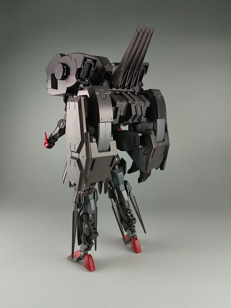 後ろ姿は頑張ったつもり。