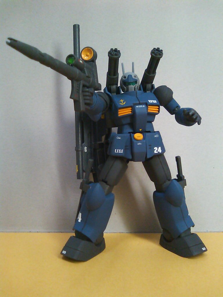 長～中距離のビームライフル