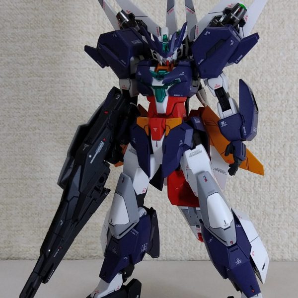 HGユーラヴェンガンダム