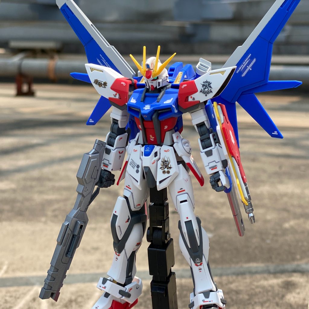 皆様の作品と比べられちゃうと恥ずかしい限りですが...　しかも適当なアイポン撮影...