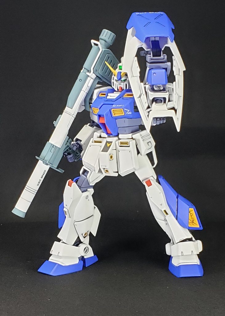 初のギミック、シールドを展開してガトリング！