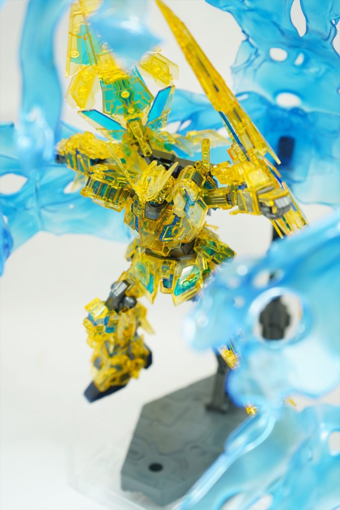 色合い変えて…