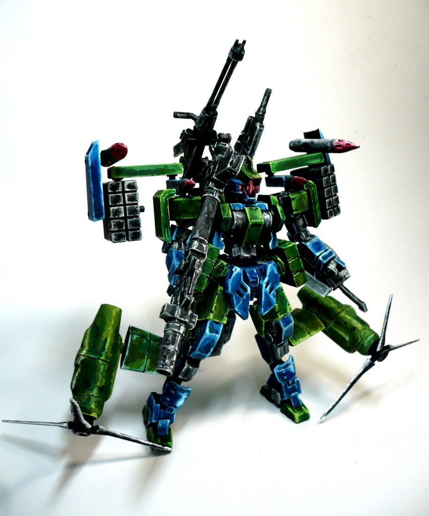 ゲイレール・グィコゥル　（グイ・風　コル・戦士）

背部ホバーユニットの機動性を更に高めるべく
両脚部にティルトローターを装備。
高速移動・旋回性能を上げ、拠点制圧任務に就く。

ホバーを駆使して戦場を駆けまわる姿
また、搭乗者が傭兵で自由気ままに各戦地に立つ様子から
「風の戦士」の異名「グィコゥル」と名が付いた…らしい。