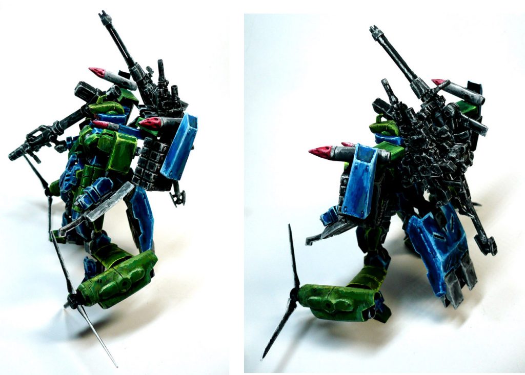 残弾が無くなり次第、各武装はパージして切り捨てる。
バックパック部分にはライフルを３丁搭載しているが
手持ちせずともそのままの状態でも射撃は可能。
どの武器を手持ちして出撃するのかは搭乗者の好みらしい。