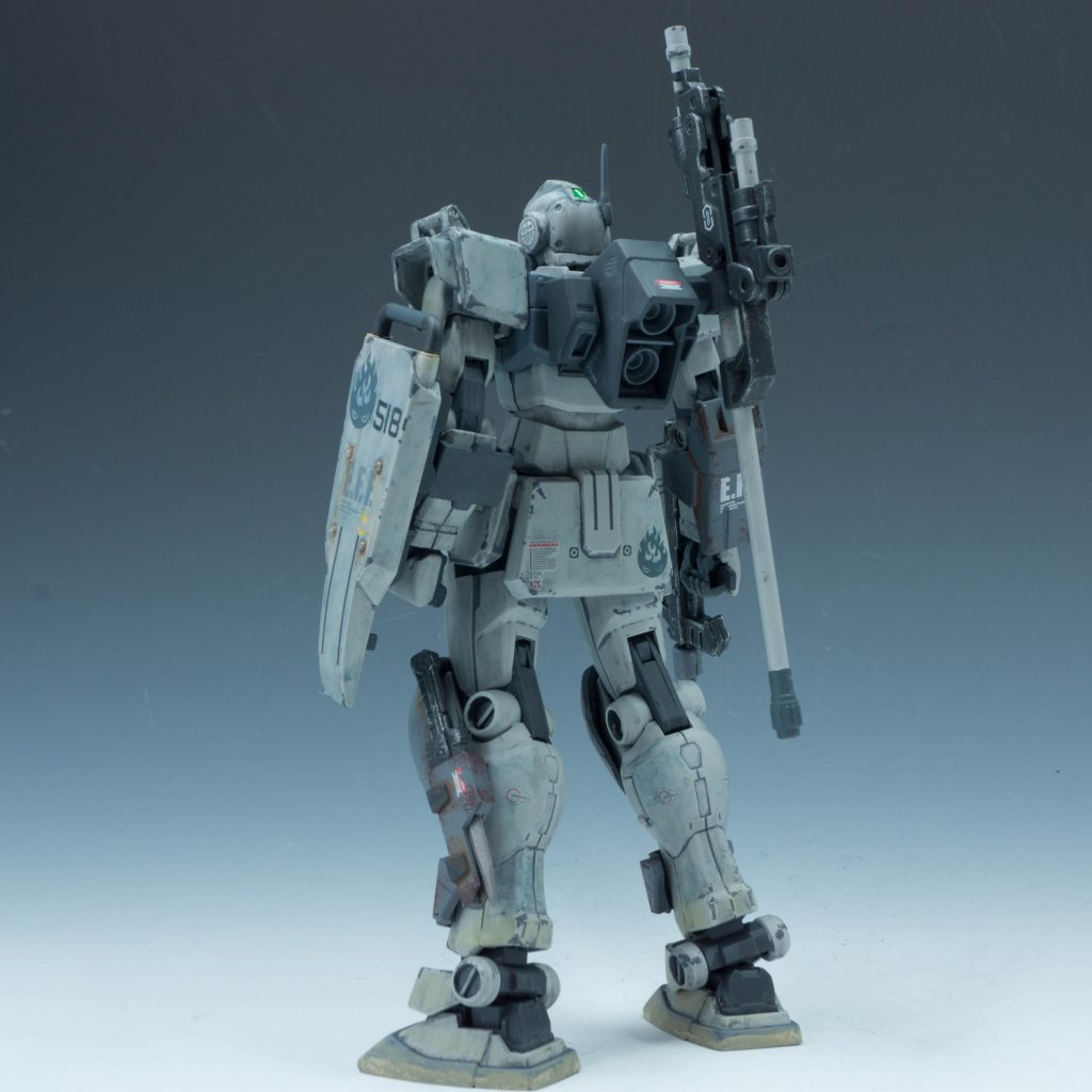 バックパックは、ジムスナイパー2の試作品のものを装備。
スラスター容量、出力が向上している。