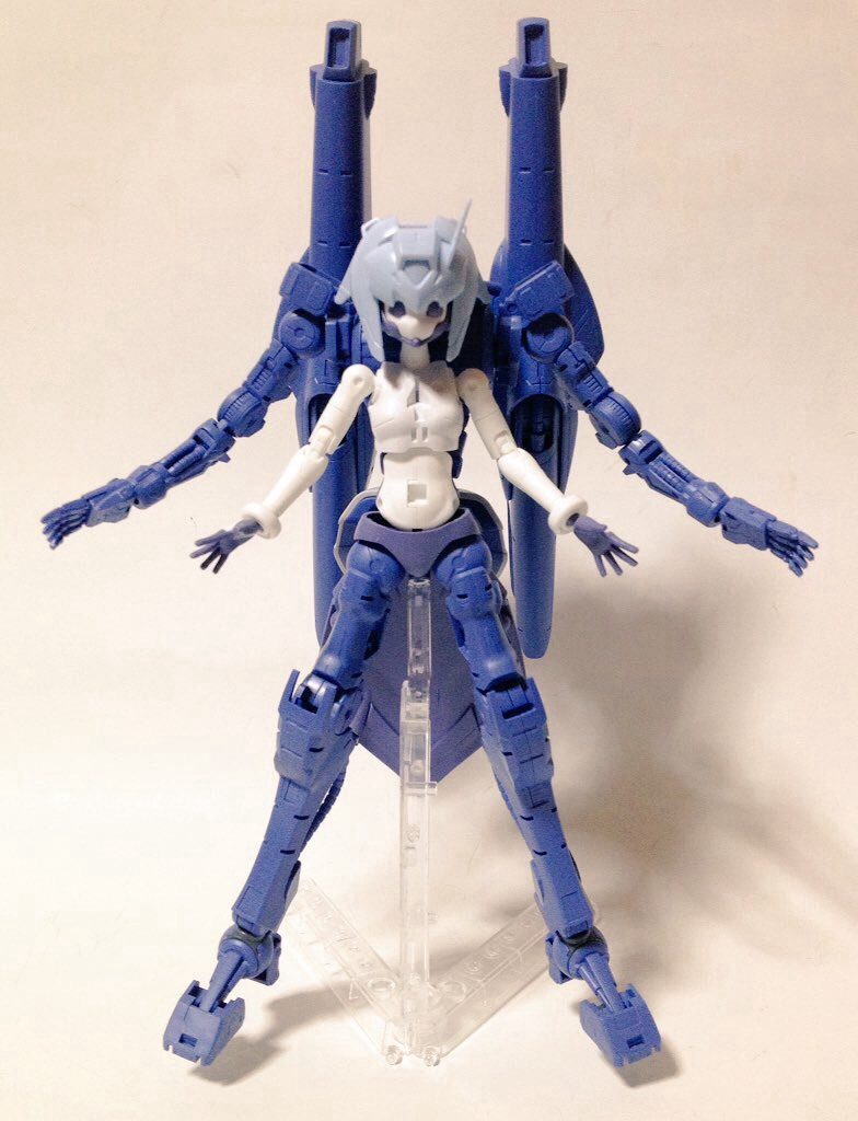 ともあれ、完成形はスカートで隠れたので安心!