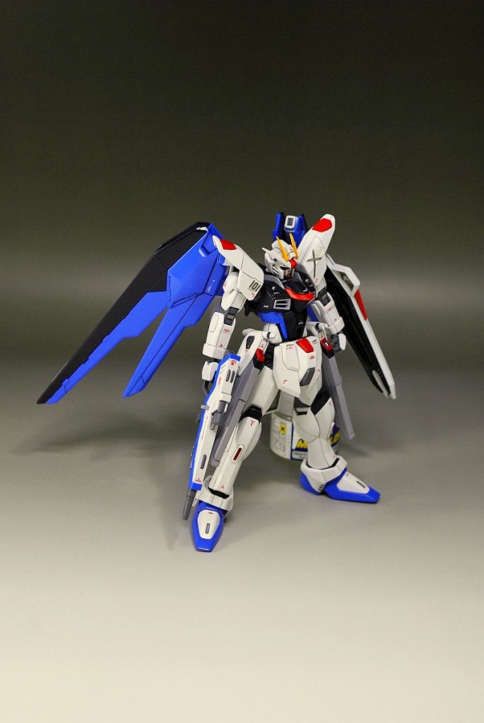 カッコイイ立ち姿じゃないか！