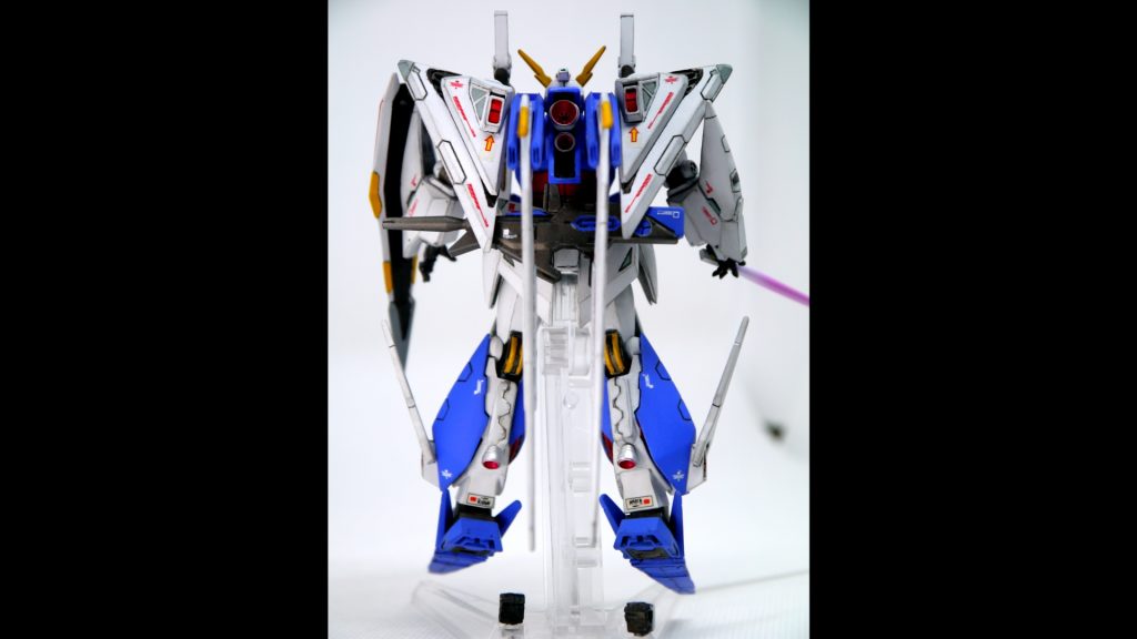 バックショット、スラスターはHQパーツのアルミ鋳造スラスターを使用