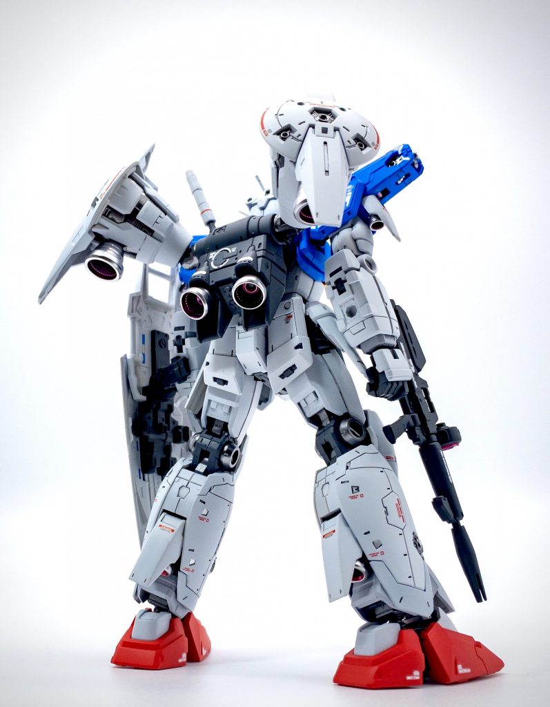 バーニアは赤。 青と赤でかなり迷いました。