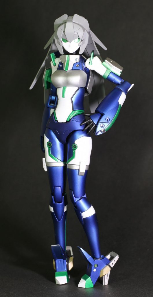 モビルドールヘッドⅡです。こちらはソリッドで何の細工もありませんが裏の四角い出っ張り？をスムージングしています。