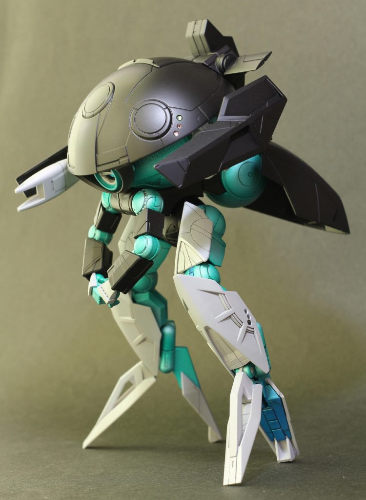 白い部分はパール塗装です。（わかりませんが）