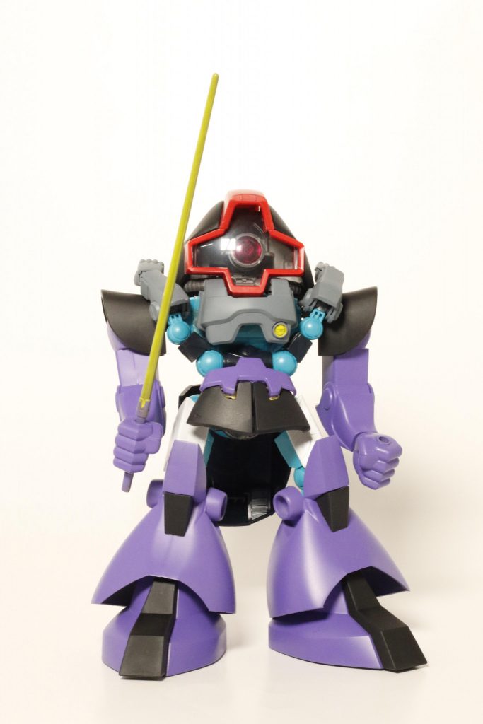 旧キットを強引に使っているためほぼ無可動で固定してあります。
ウォドムの個所を分かりやすくするようあえて無塗装、下駄の黒い部分も偽物っぽさをほんのり出すために塗り分けていません。
面倒くさかったわけではないですとも、ええ。