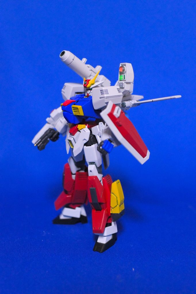 シールドは最後までどのタイプにするか悩みましたが、初期のシールド形状で小さい方がバランス良い気がしたのでスーパーふみなのシールドを使っています。