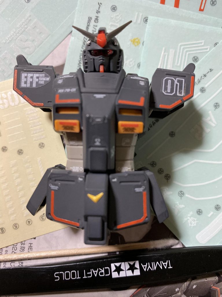 急にデカール貼りがやめられない止まらない…