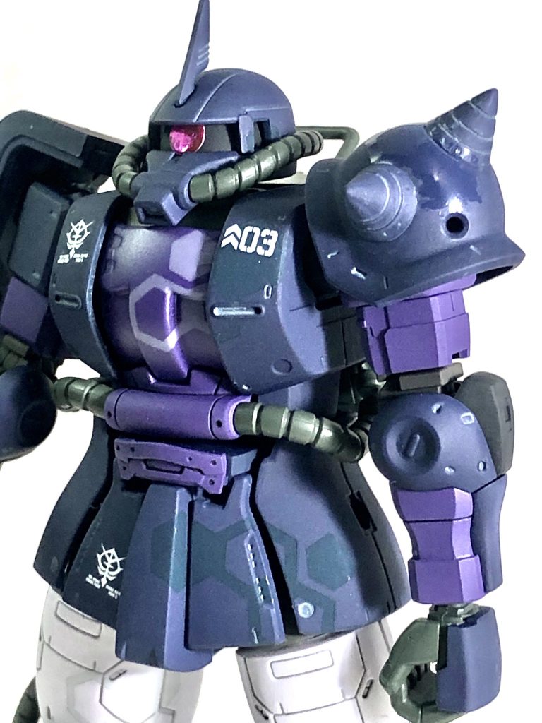 艶有りと無しでの迷彩も少し取り入れてみたけど、境目が滲んだわ…