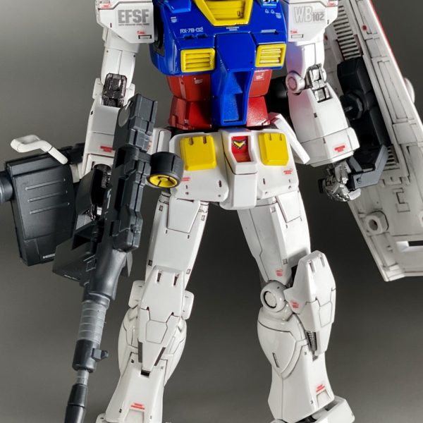 オリジン版　RX78完成です。光沢仕上げにしました。