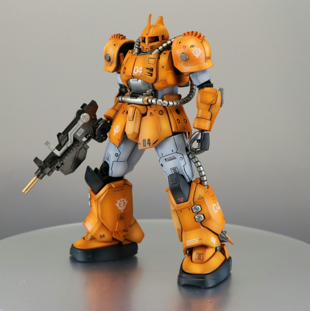 プレバンキットではなく、青いやつを塗り替えてます