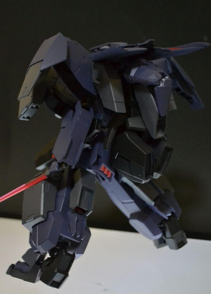 バックショット。わりとお気に入りです。
Gアルケイン、セラヴィーガンダム、ディジェなどのパーツを組み合わせています。